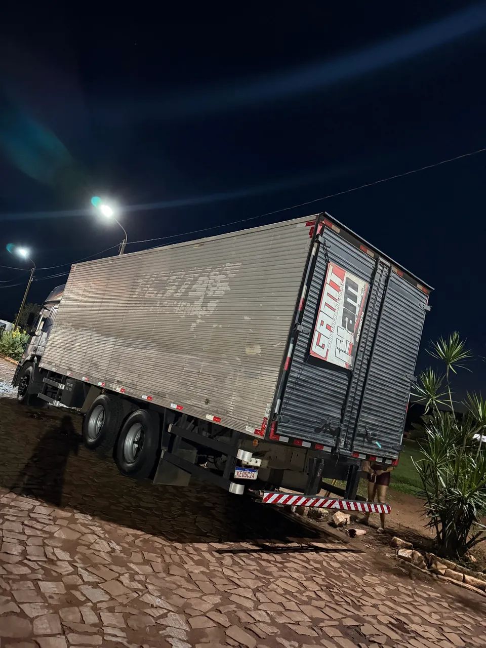 VENDO BAÚ TRUCK