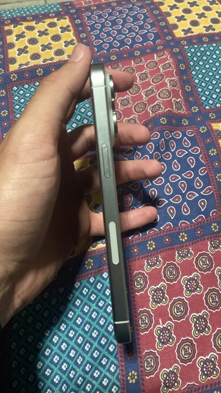 15 pro max 256 gb/ branco  - Foto 5