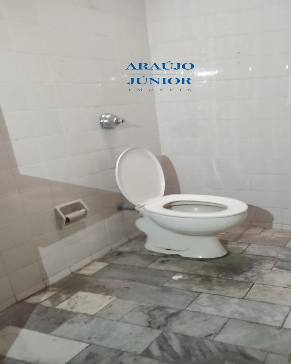 Sala Comercial com 1 Banheiro para Alugar, 63,65 M² por R$ 2.900,00/Mês no Centro de Ameri - Foto 2