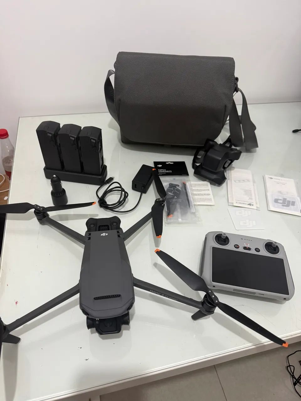 Drone DJI Mavic 3 Classic Fly More Combo - Pouquíssimo uso,