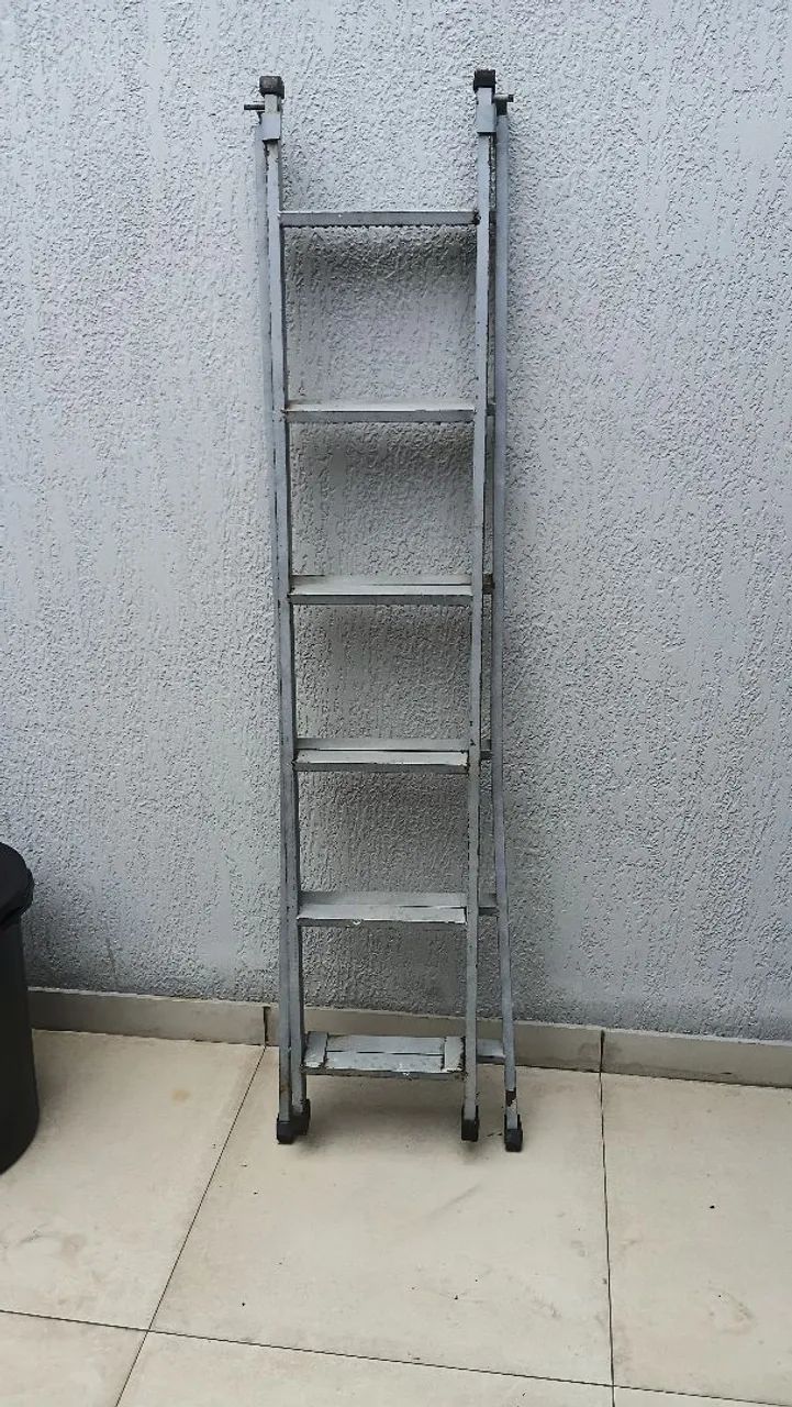 Escada 2 funções 