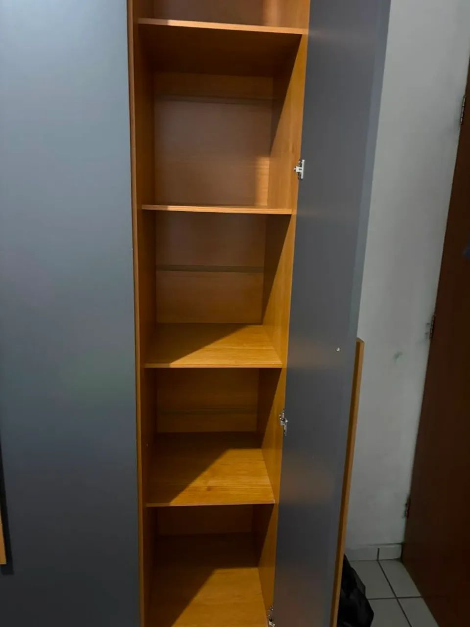 Guarda Roupa 6 portas - Foto 5