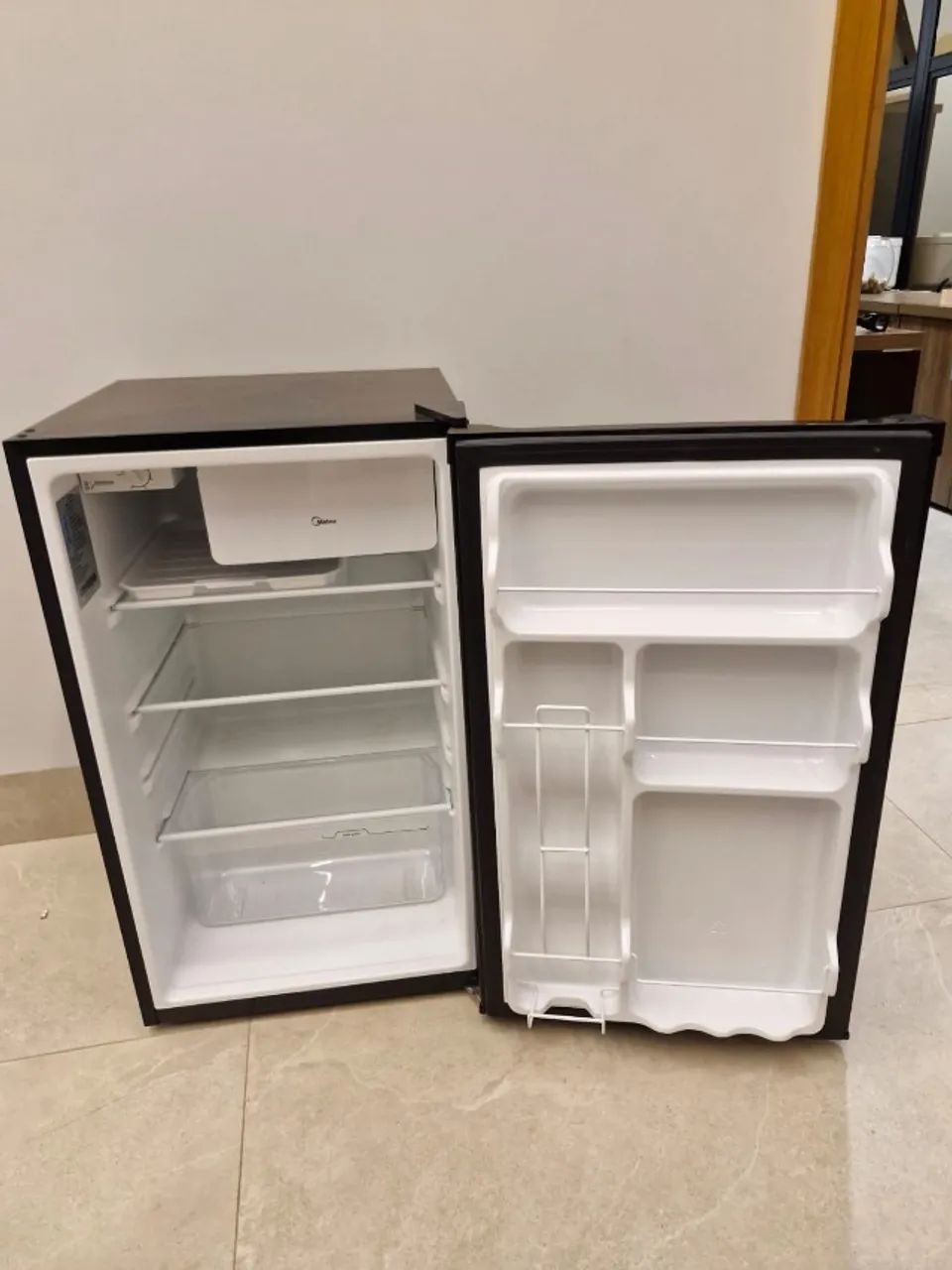 Frigobar Midea 124L - Foto 5