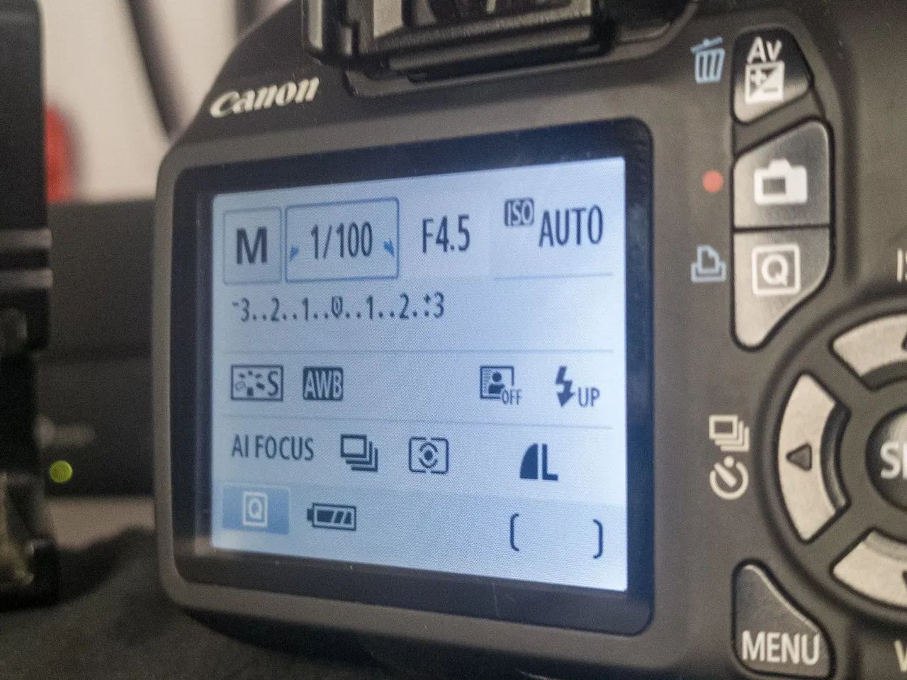 Canon T3 + 18-55mm f/3.5-5.6 IS II - Foto 4