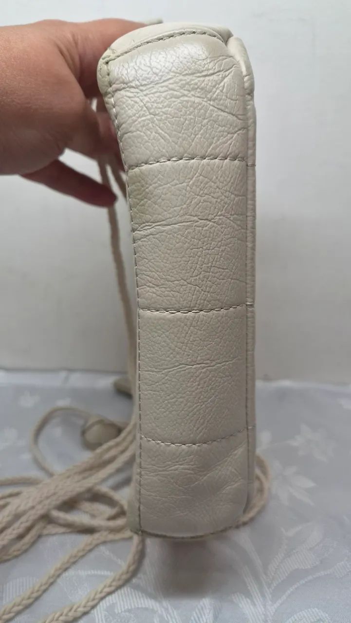Bolsa Constance couro transversal marfim - Foto 3