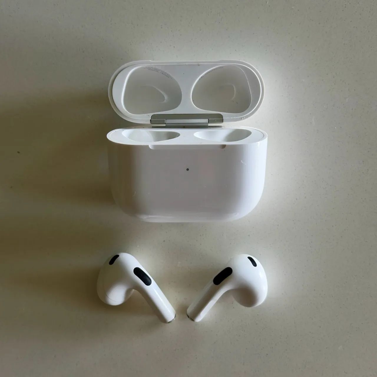 Apple AirPods 3