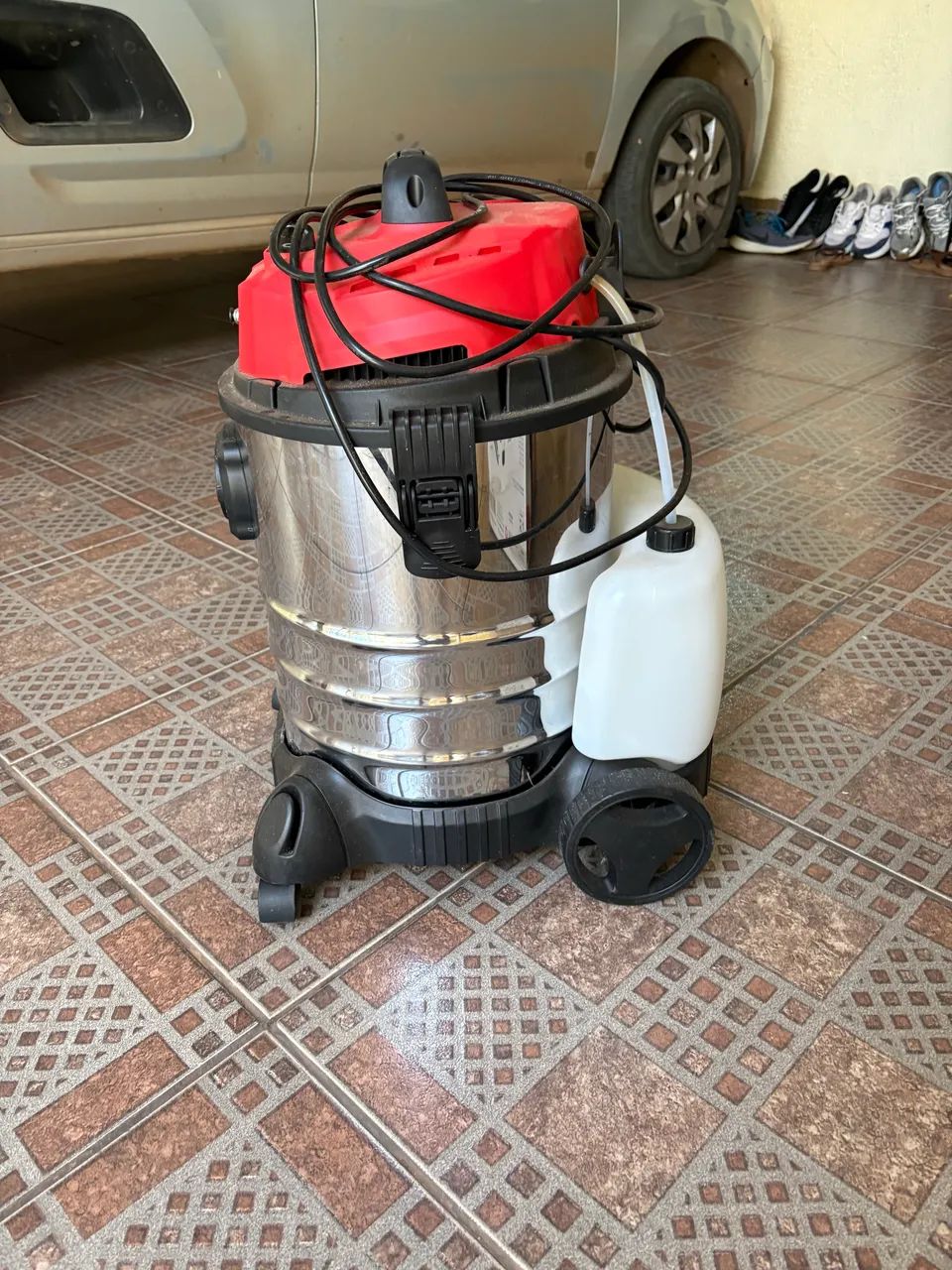 Máquina de lavar sofá a seco