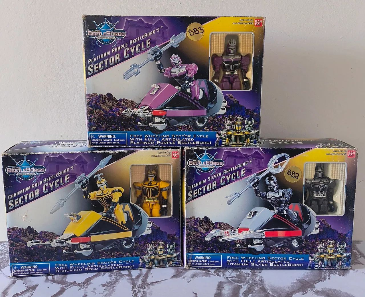 RARO Lote 3x figuras Bandai BeetleBorgs Sector Cycles NOVOS , B
