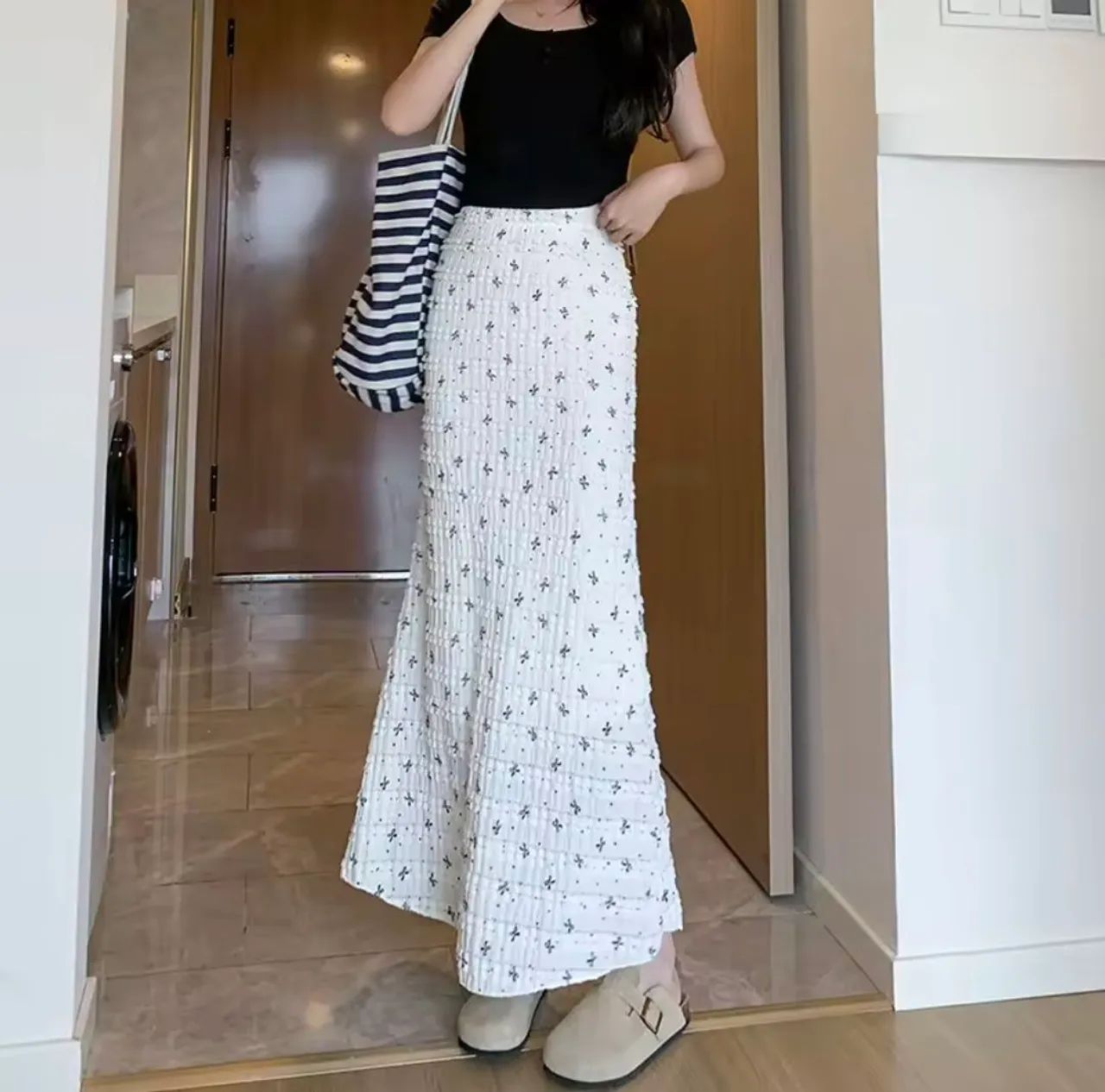 Saia branca longa rendada estilo sul-coreano NOVA - Foto 3