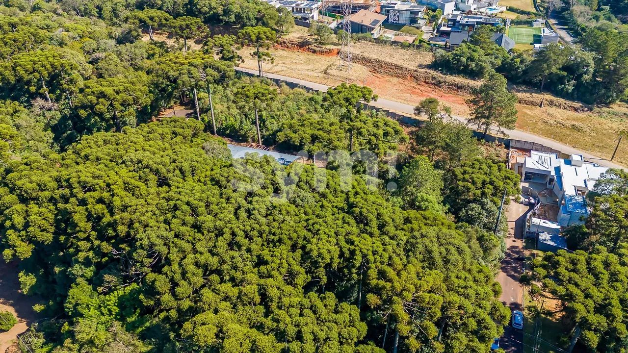 Amplo terreno em condomínio - Foto 3