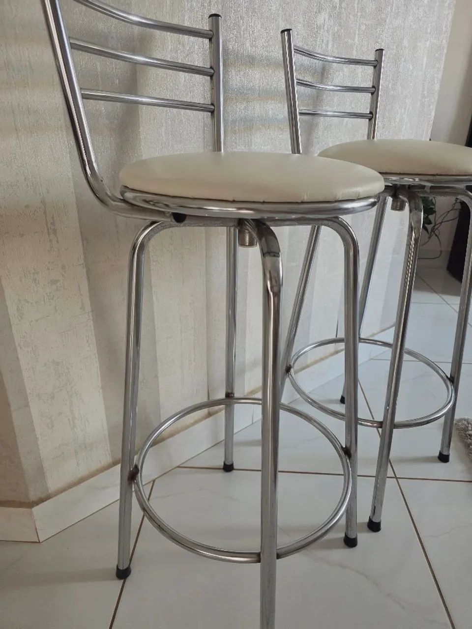Banquetes giratórias - par - Foto 2