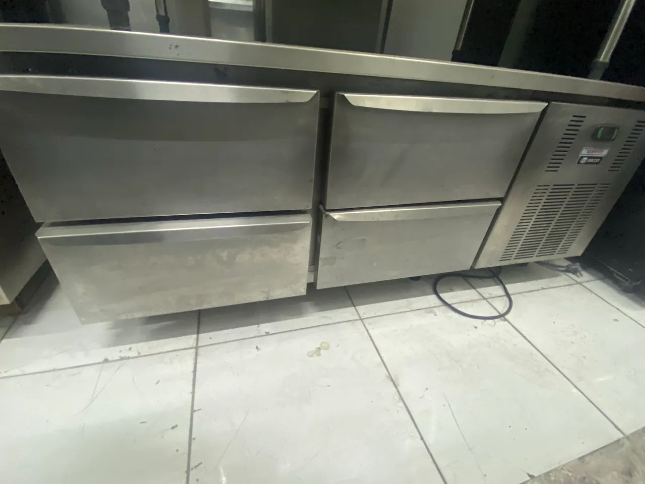 Balcão inox com gaveta