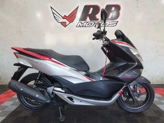 ★★PCX150(KF18)限定色（赤黒ツートン）★★ PCX」と「PCX150」をフルモデルチェンジし発売 | Honda 企業情報サイト