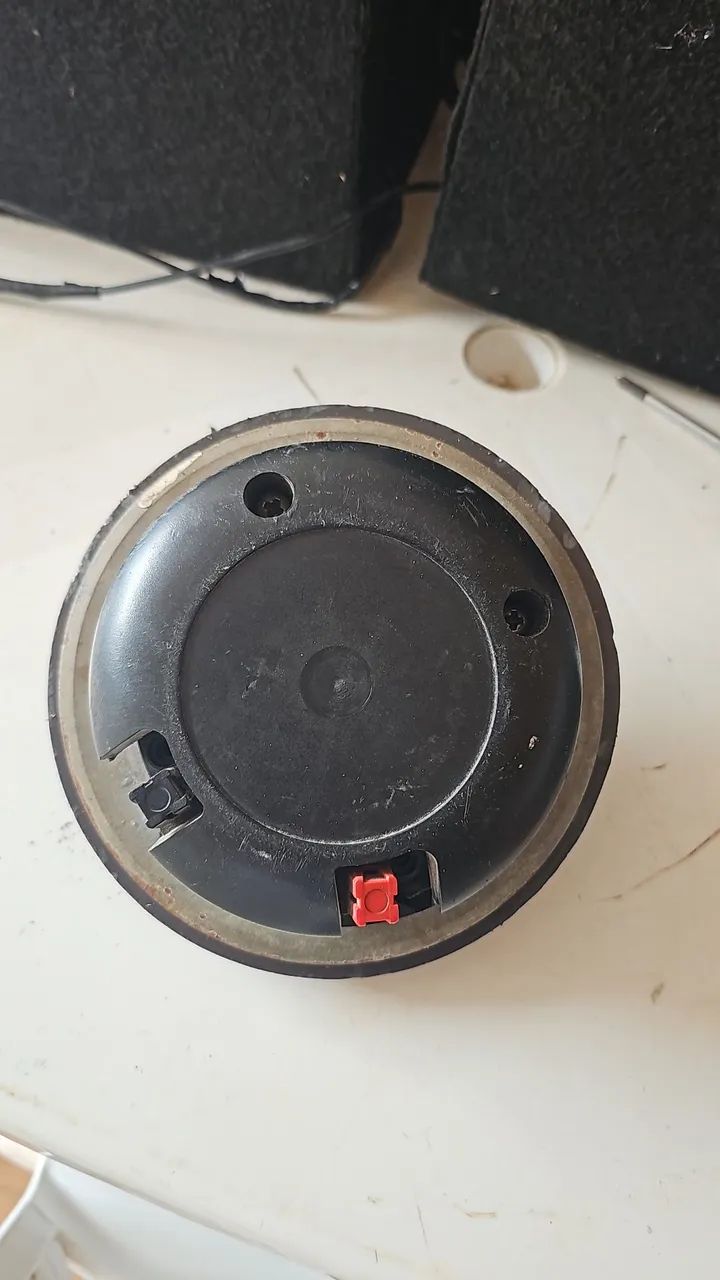 CORNETA JBL D305 