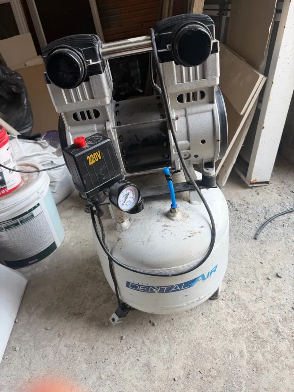 COMPRESSOR ODONTOLÓGICO  - Foto 4