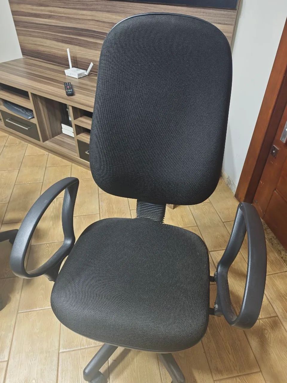 Mesa de trabalho. 1 lugar - Foto 3