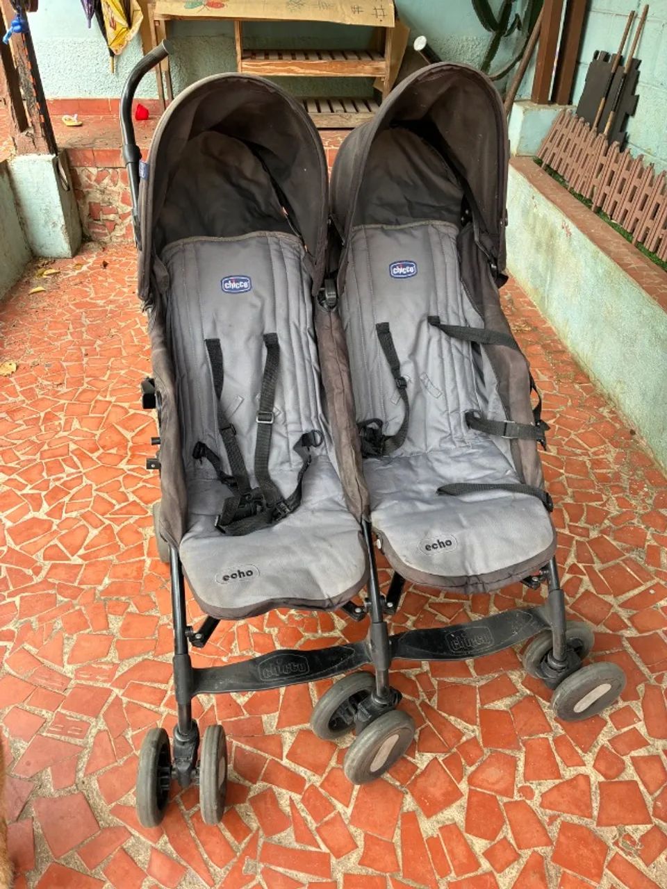 Carrinho de gêmeos - Chicco Echo Twin