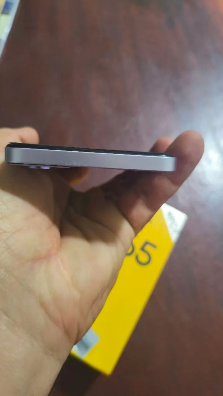 Realme C65 (mancha na tela) - Foto 5