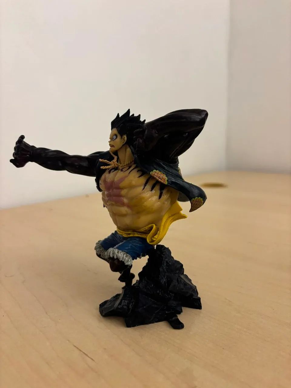 action figure do Monkey D. Luffy em sua forma Gear 4 (Boundman)  - Foto 5