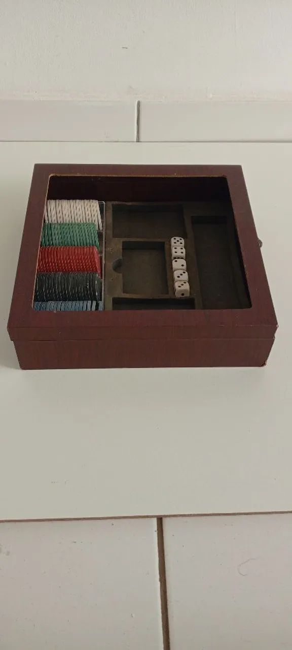 Caixa de Jogos Incompleto  - Foto 5