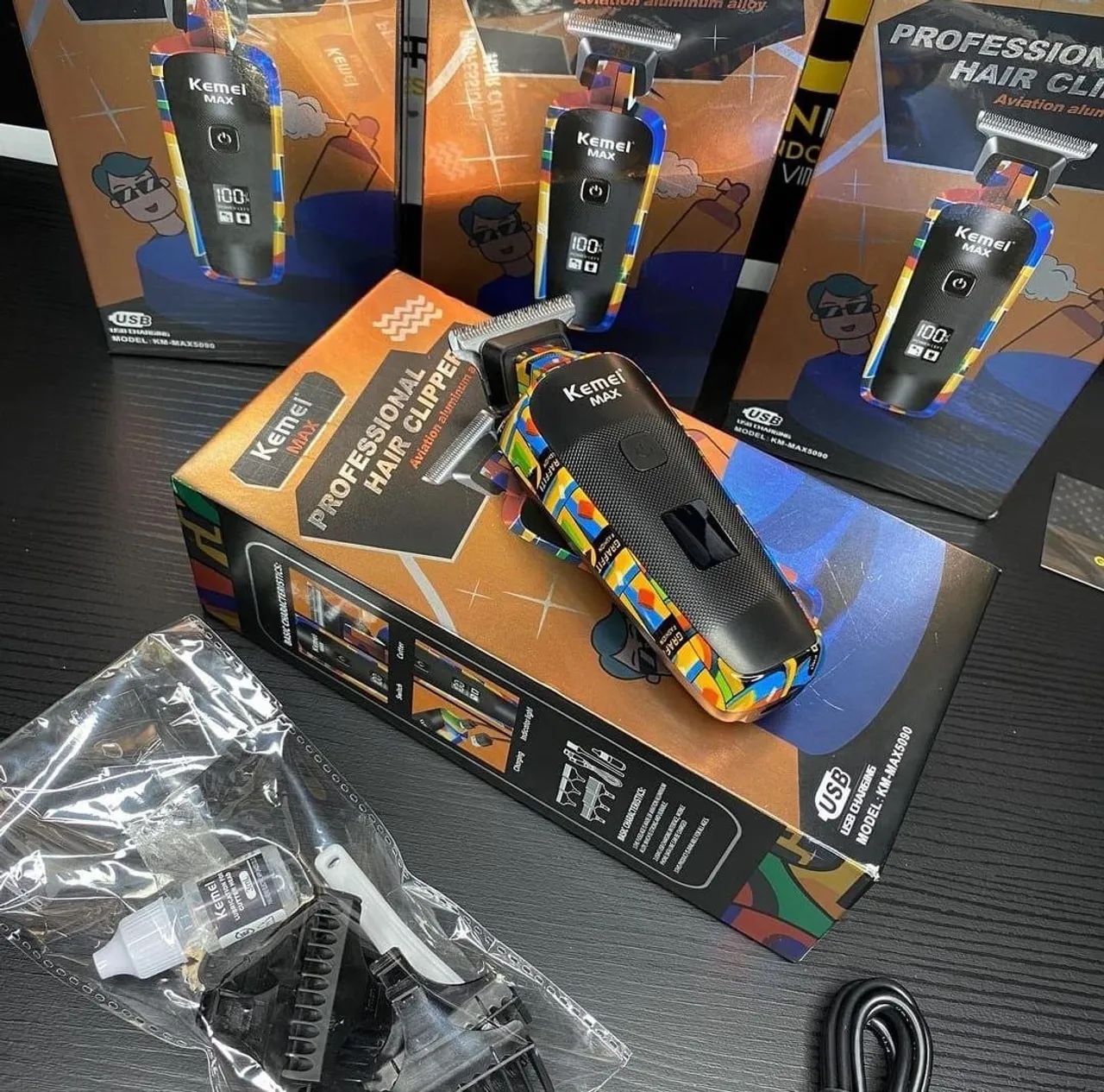 Máquina Kemei max Original  lacrada na caixa