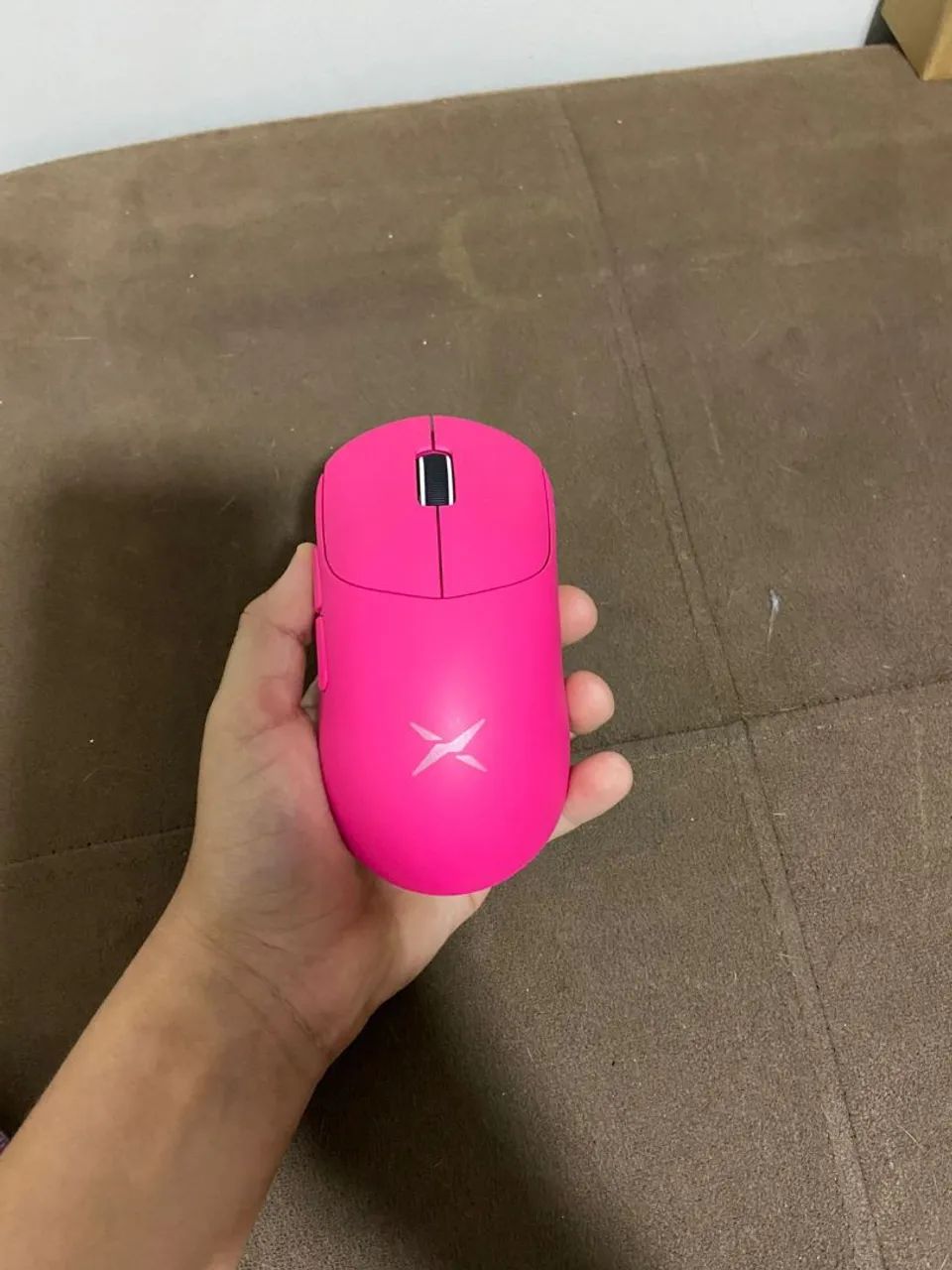 Teclado fun60 magnetico mouse delux rosa sem fio usado em estado bom - Foto 3