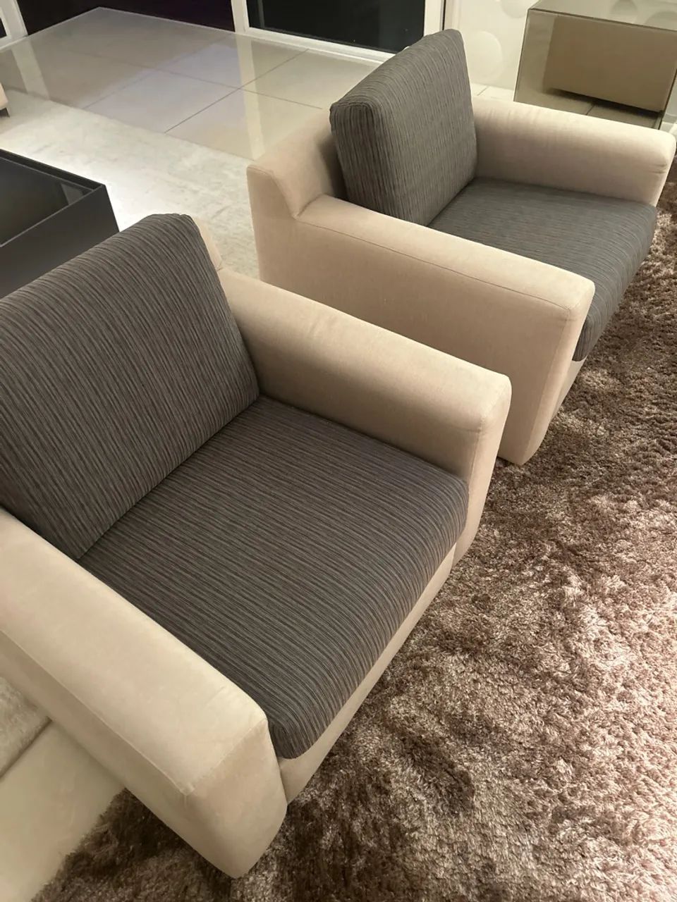 Poltronas Giratórias Breton 