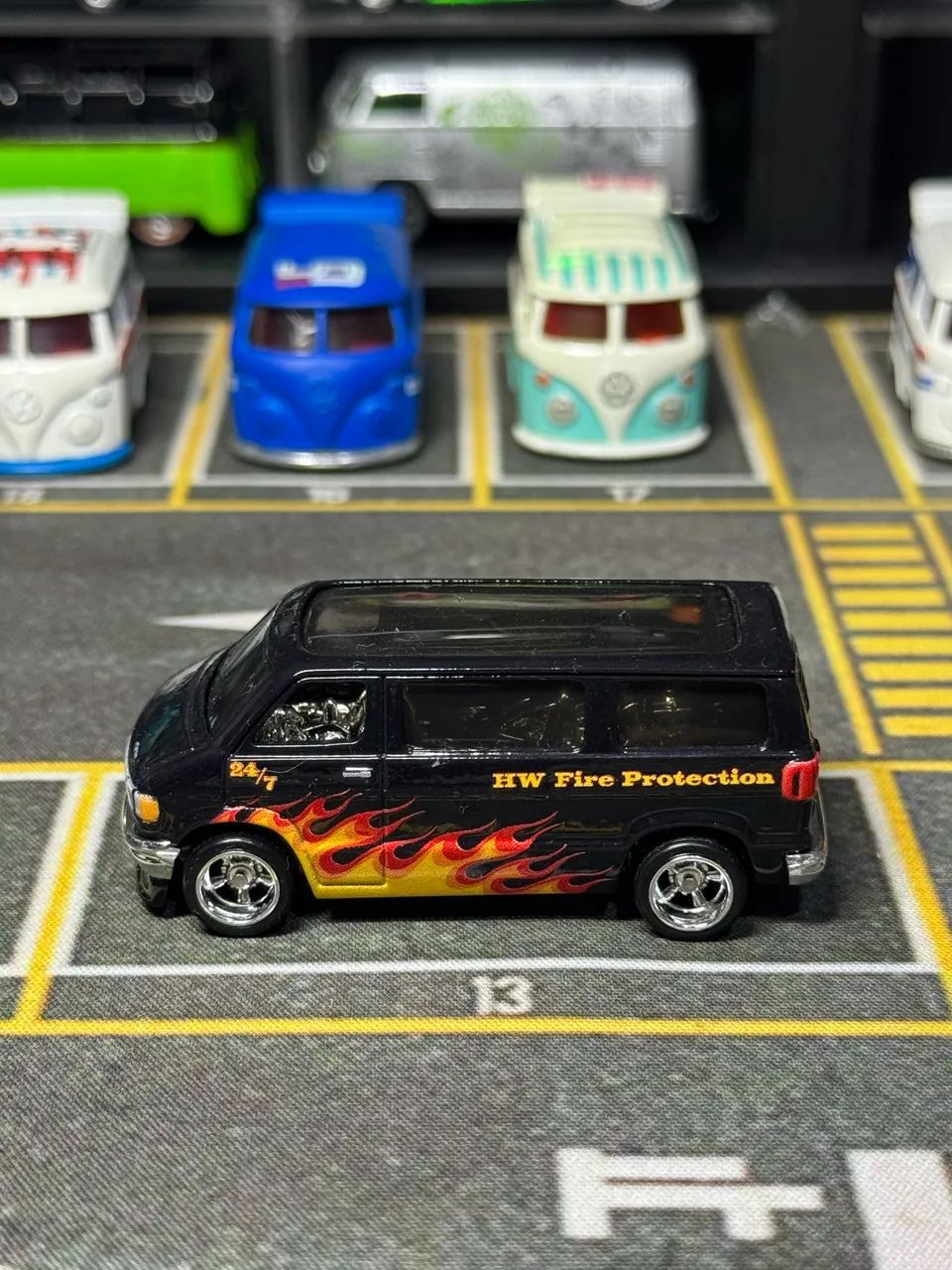 Lote Dodge Van - Hotwheels  - Foto 2