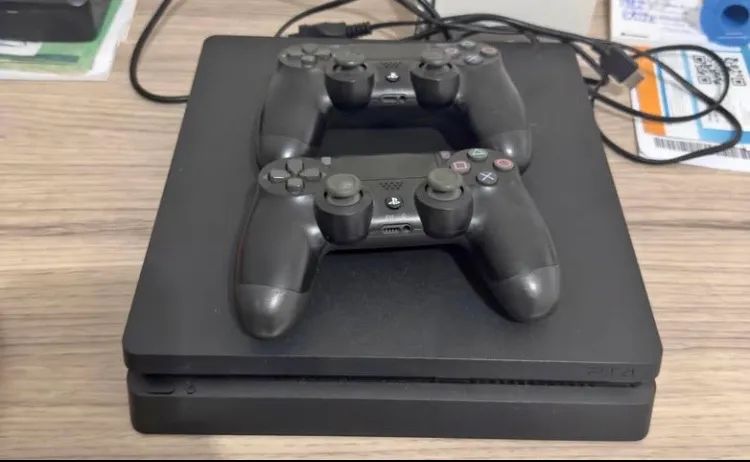 PlayStation 4 slim - Foto 2