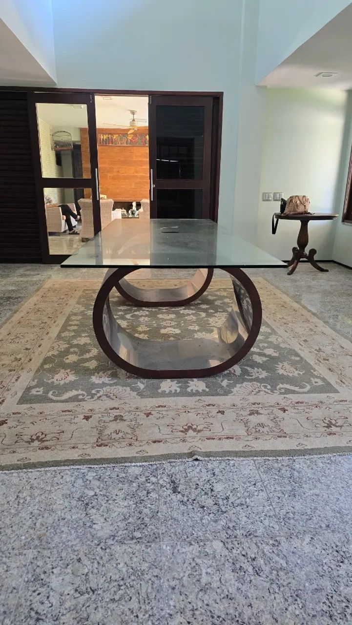 Dining Table472797228125409283