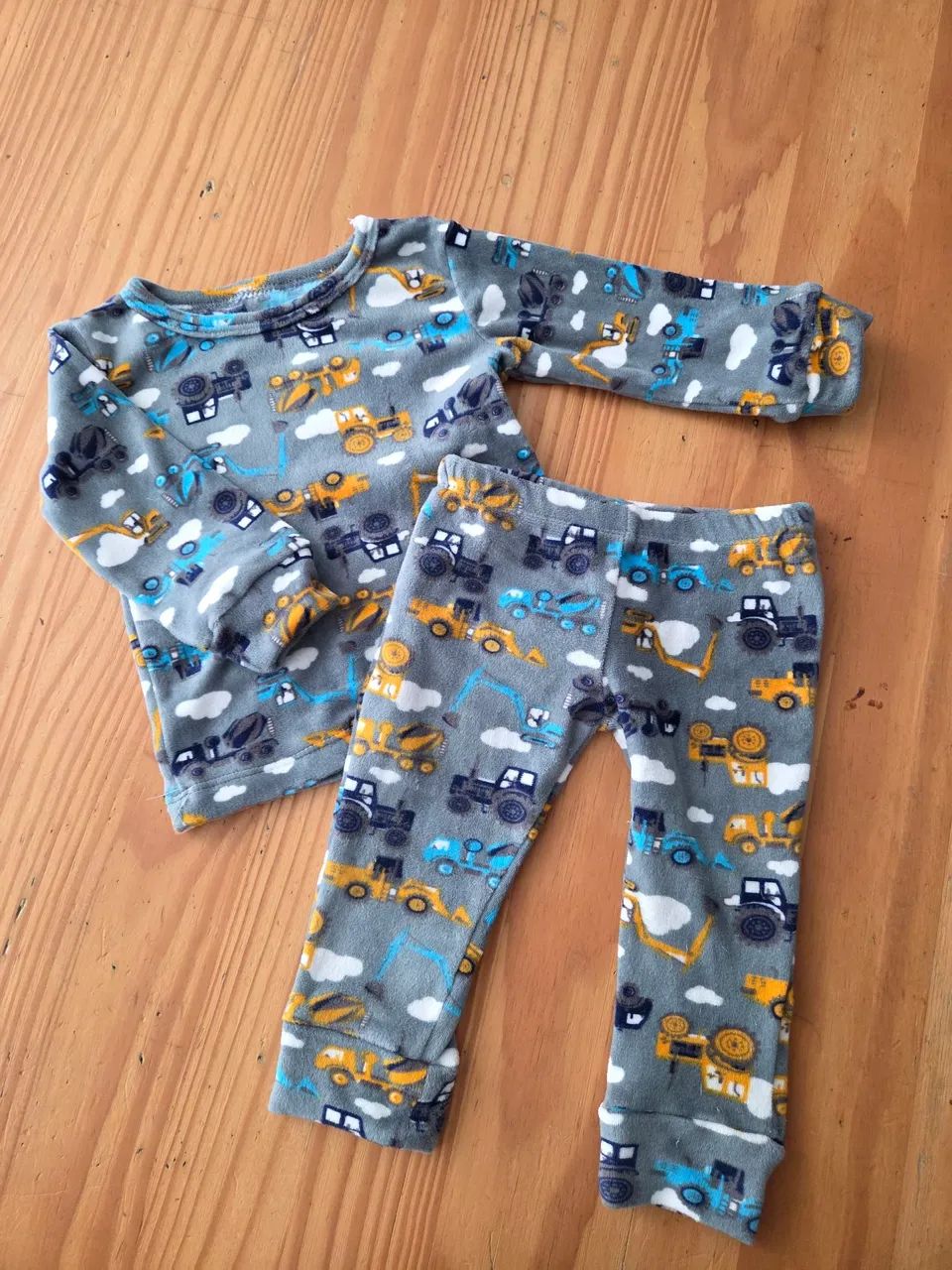 pijama fleece com elastano mon petit 12m