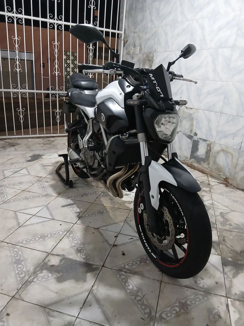 MT07 2016 venda ou troca. - Foto 2
