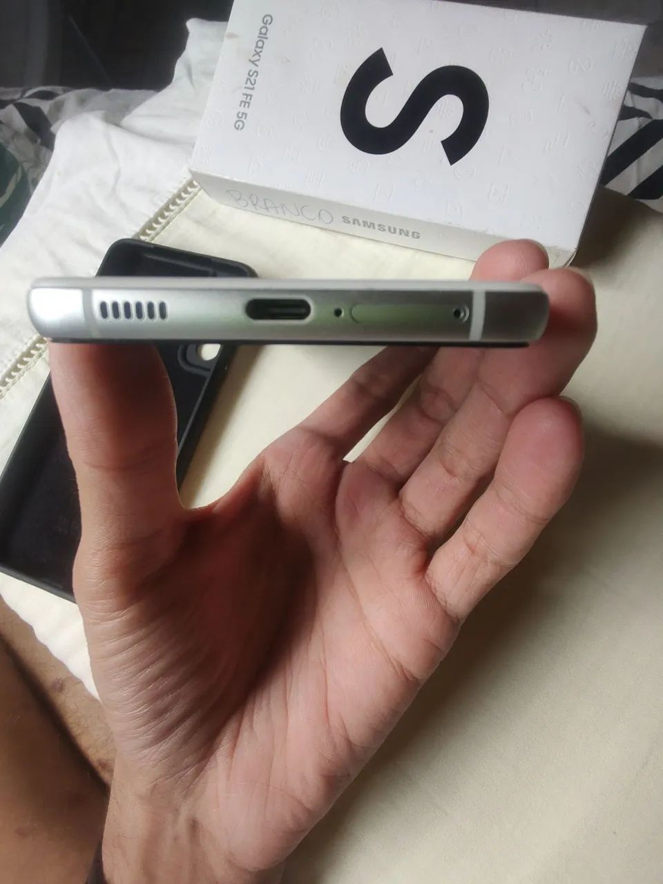 Samsung Galaxy S21FE usado - Foto 4