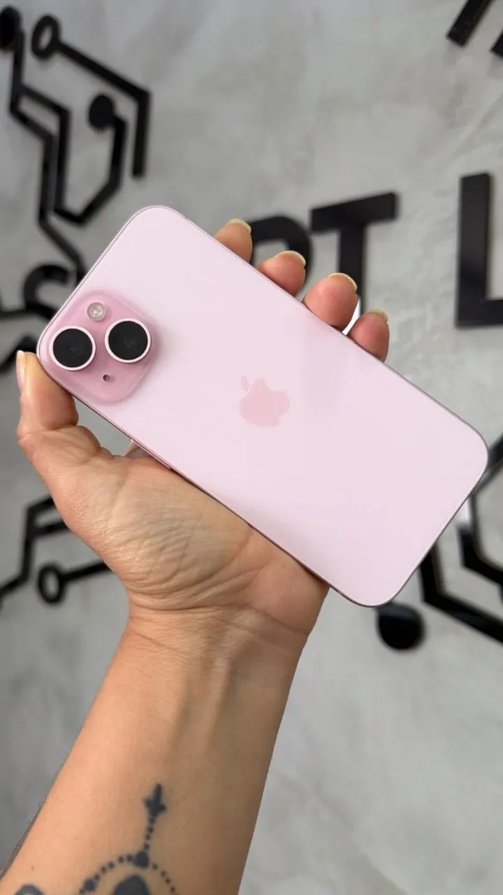 iPhone 15 Rosa 128GB (Nota e 3 meses de garantia)