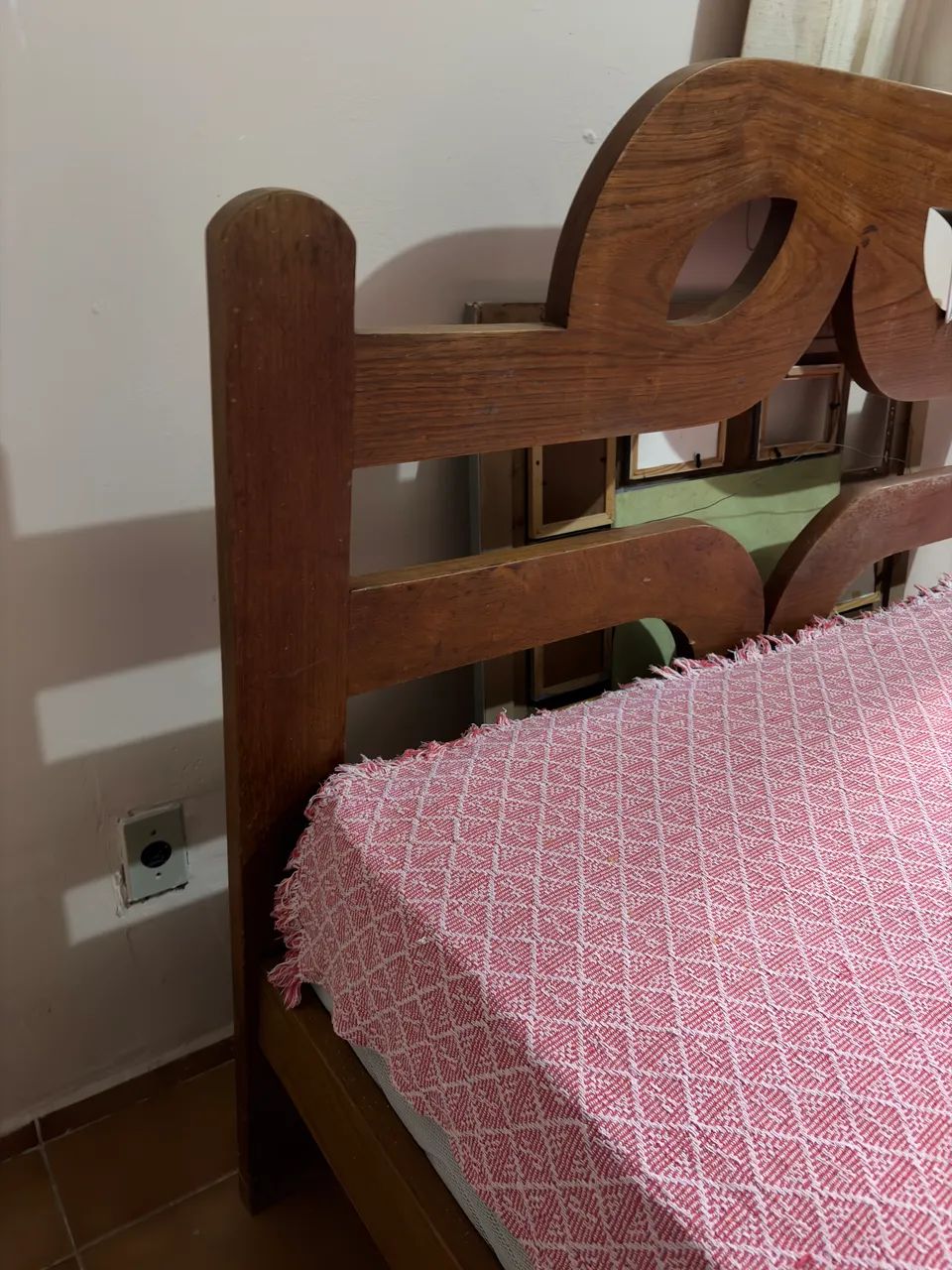 Cama Casal Madeira Maciça  - Foto 2