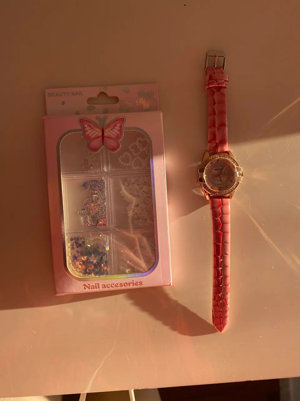 Kit decoração de unha + Relógio Rosa - Foto 2