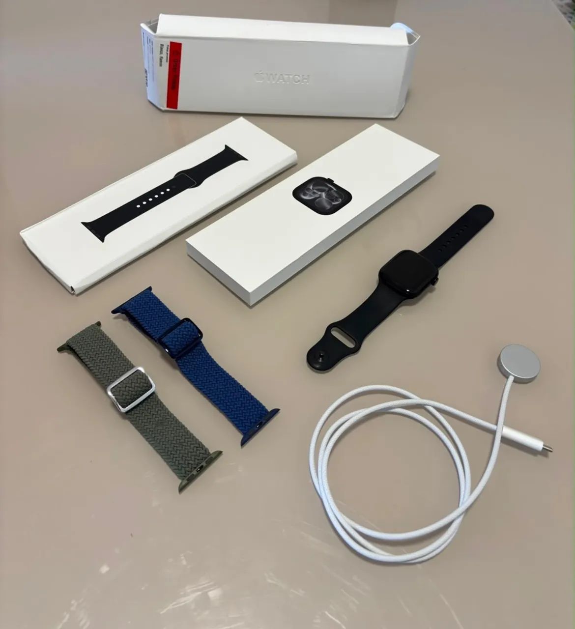 Apple Watch S11 Jet black