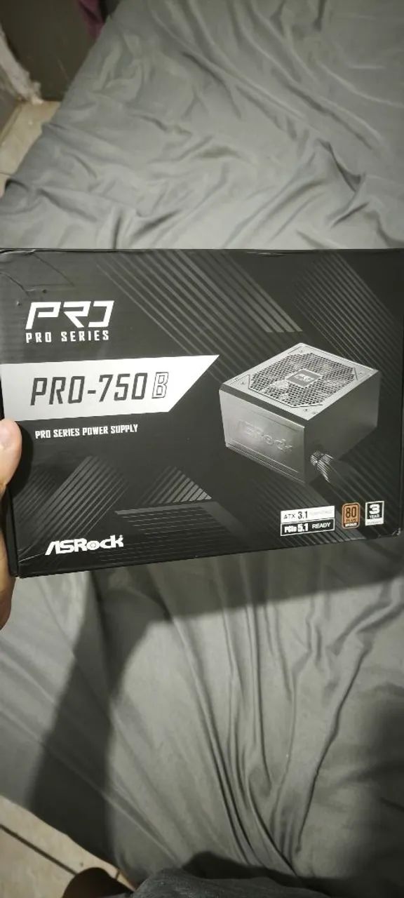 FONTE ASROCK 750W