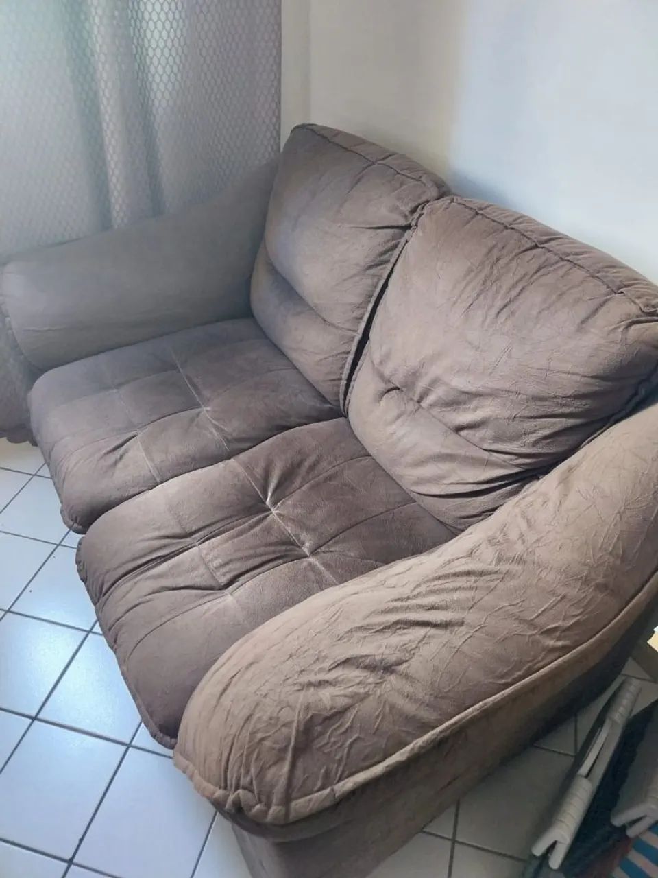 Vendo um sofá de dois lugares  - Foto 2