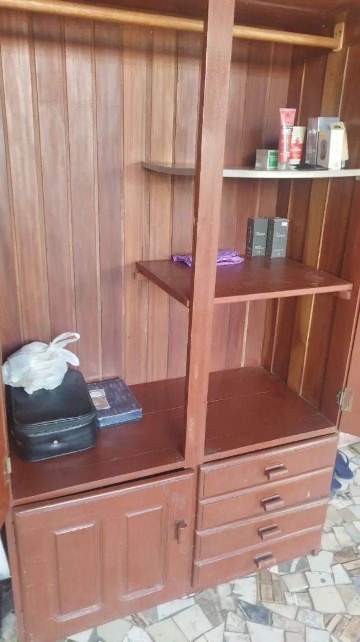 Guarda roupa de madeira de primeira  - Foto 3