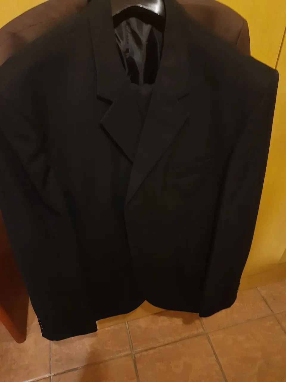 Terno preto novo XL tam 60 - Foto 3