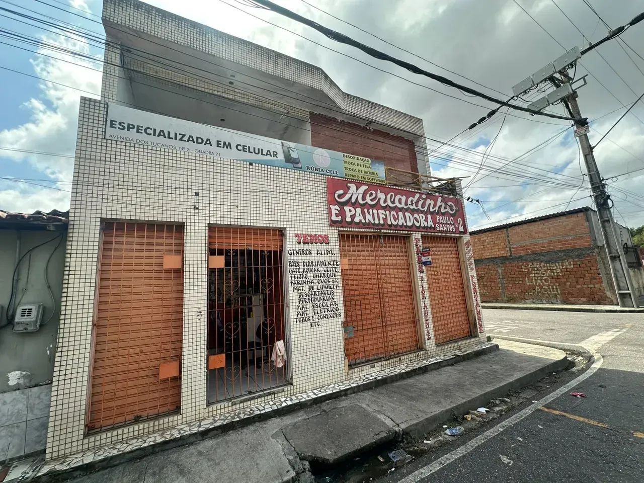 ALUGO PONTO COMERCIAL ESQUINA CDP