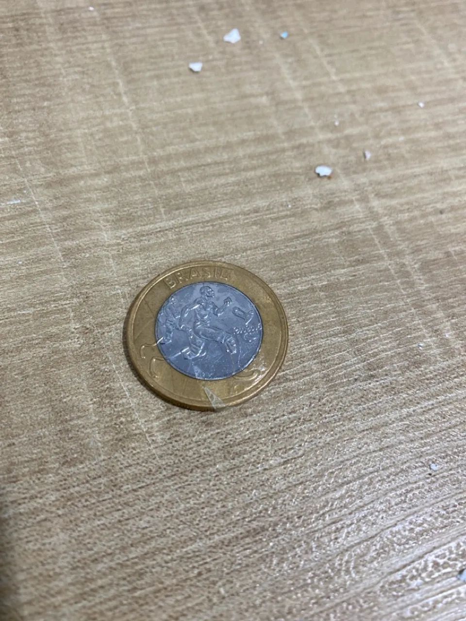 Vende-se lote com 3 moedas raras  - Foto 3