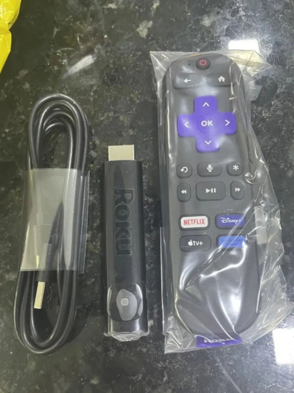 Roku Streaming Stick Plus 4K - Novo e Lacrado - Foto 4