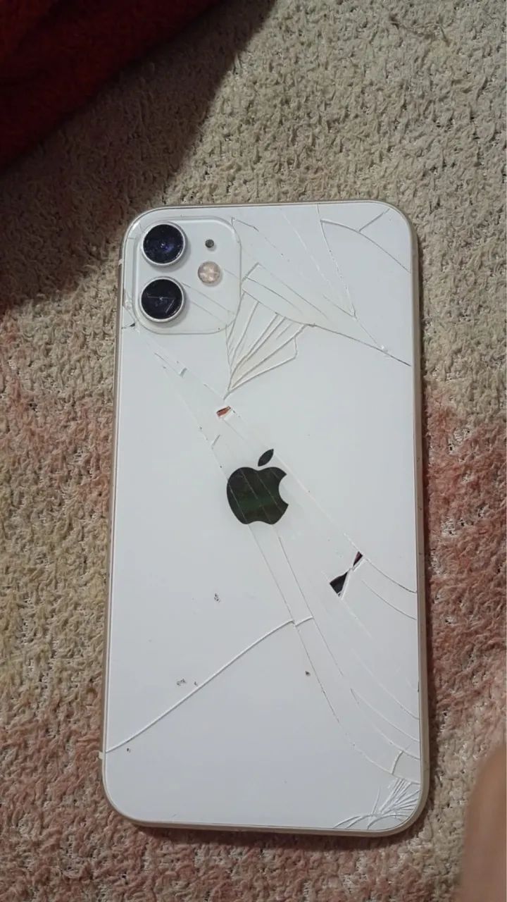 iPhone 11