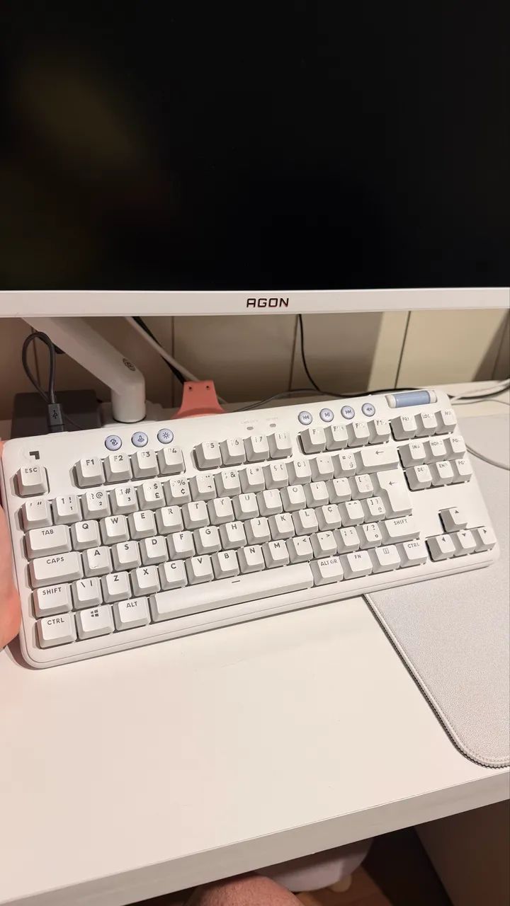 TECLADO GAMER LOGITECH G713