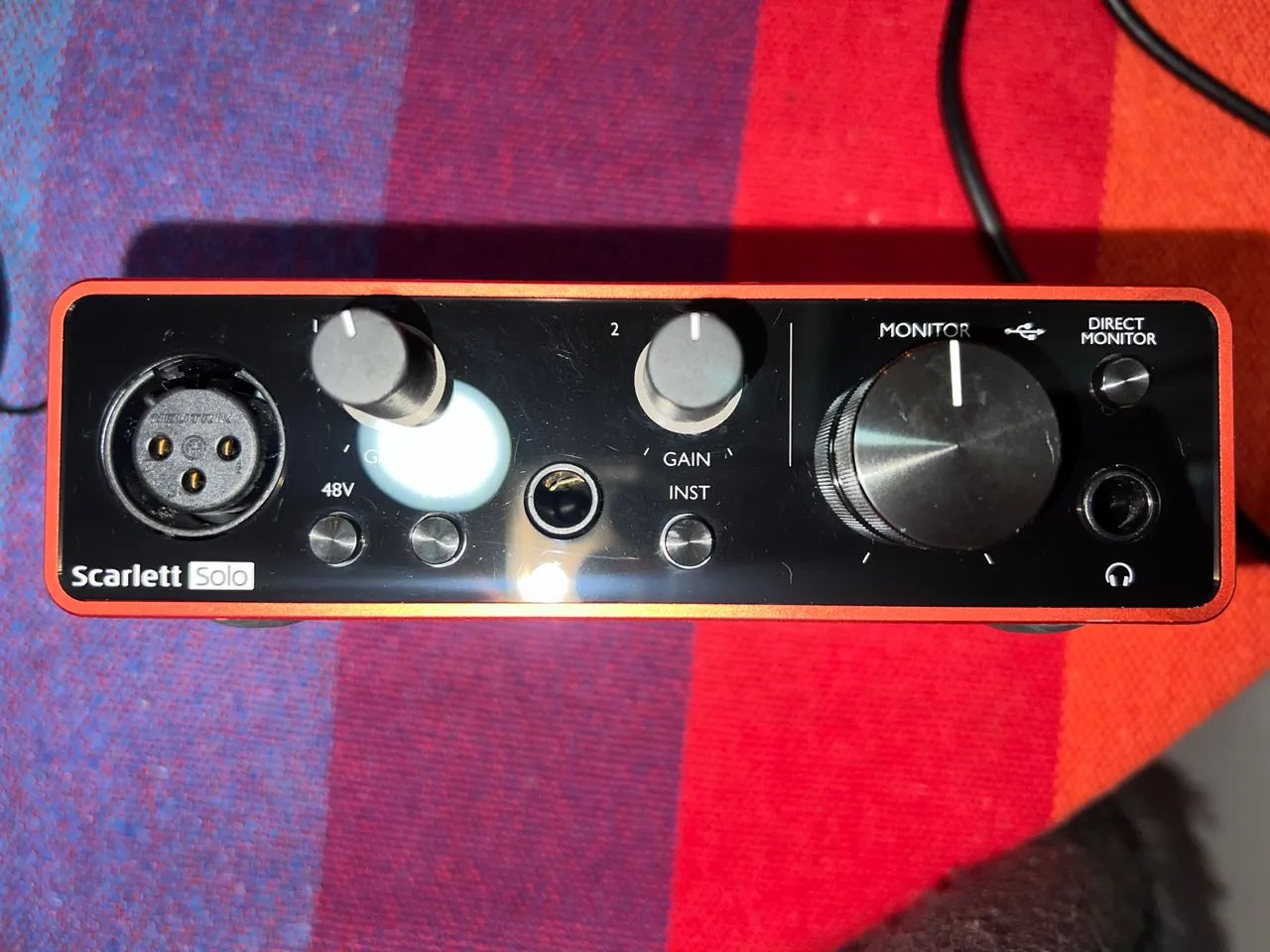 Interface de audio Focusrite Scarlett Solo - Foto 2