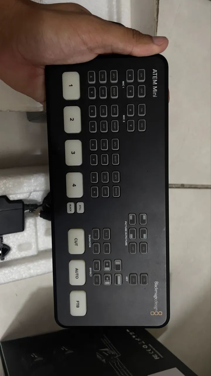 Blackmagic Atem Mini - Foto 3