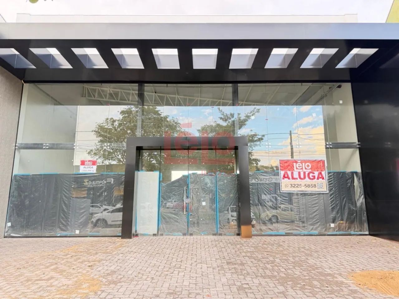 Barracão recém construído av dr Alexandre Rasgulaeff - Próximo ao Supermercado Amigão