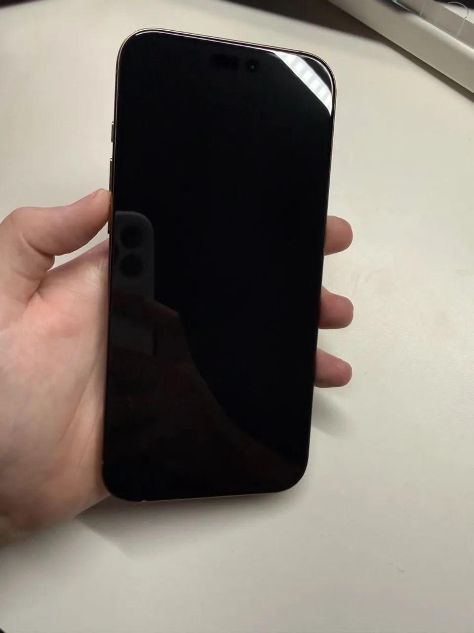 iPhone 16 Pro Max - Foto 2
